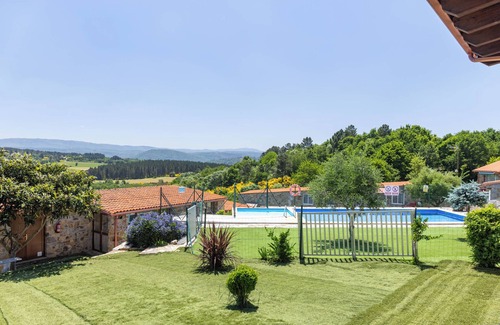 Marcelle Apartment | Apartment 'Casa Felisa' with Shared Pool, Shared Terrace and Shared Garden