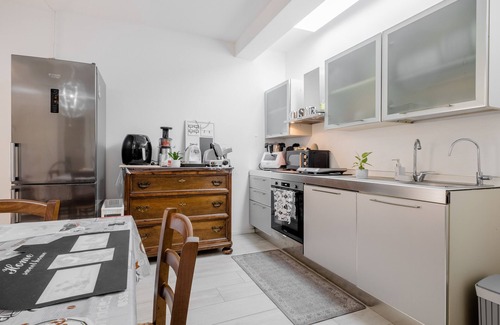 Orbetello Apartment | Apartment "Casa la Coccinella" with Balcony & A/C