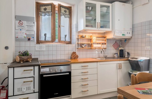 Moena Apartment | Apartment 'Ciasa De Lucky' with Mountain View, Private Terrace and Wi-Fi