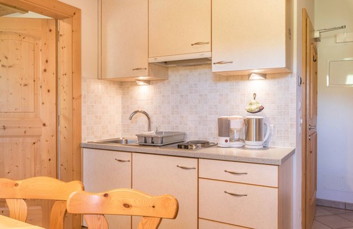 La Valle Apartment | Apartment Ciasa Raut App Valüz with Mountain View, Garden & Wi-Fi