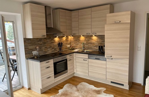 Innsbruck Apartment | Apartment Citybergblick 2 with Mountain View, Balcony & Wi-Fi