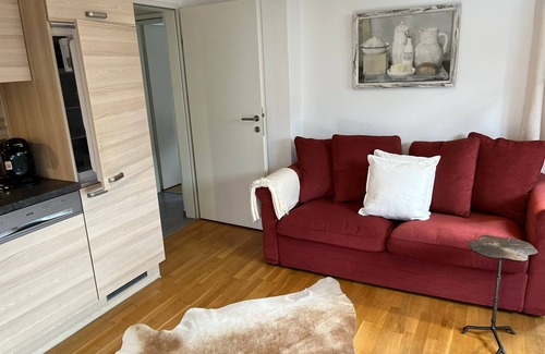 Innsbruck Apartment | Apartment Citybergblick 2 with Mountain View, Balcony & Wi-Fi