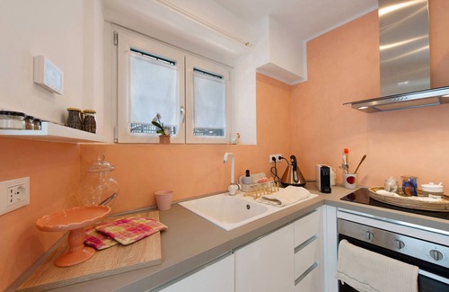Verres Apartment | Apartment 'Clelia' with Mountain View, Balcony and Wi-Fi
