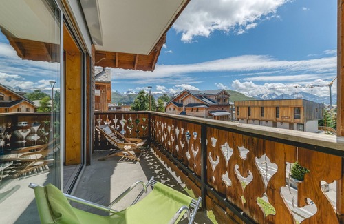 Jeux Apartment | Apartment 'Crocus 4-5 55m2' with Balcony and Wi-Fi