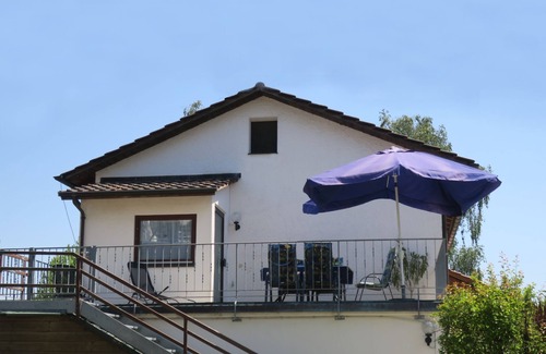 Dingelsdorf Apartment | Apartment 'D1, 75qm' with Private Terrace, Shared Garden and Wi-Fi