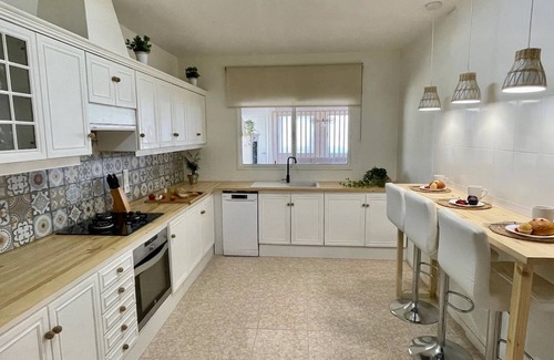 Sant Jaume d'Enveja Apartment | Apartment 'El Mirador' with Sea View, Wi-Fi and Air Conditioning