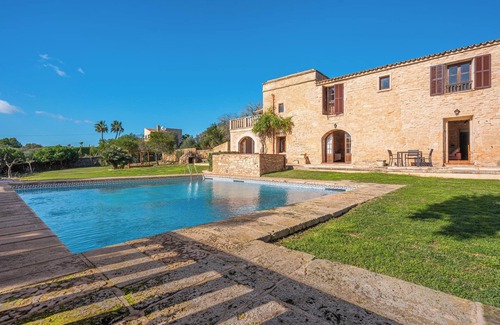 Ses Salines Apartment | Apartment 'Es Turo de Menorca' with Pool, A/C and Wi-Fi