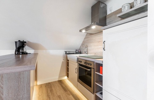 Emmelsbuell-Horsbuell Apartment | Apartment 'Fewo Lilo' with Private Terrace, Shared Garden and Wi-Fi