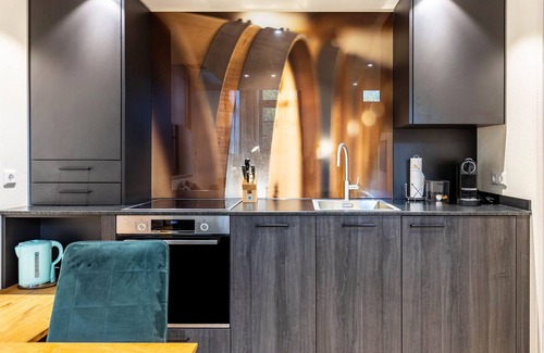 Reichenau Apartment | Apartment 'Fässle' with Private Terrace, Shared Garden and Wi-Fi