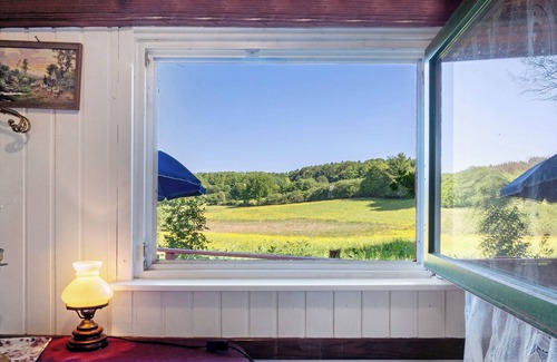 Ascheffel House | Apartment 'Ferien Tinyhaus Im Tal' with Private Terrace and Wi-Fi