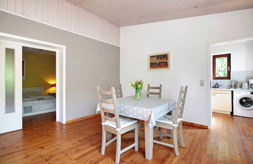 Langballig Apartment | Apartment 'Ferienhaus 'kiek Op De Beek' with Shared Garden, Balcony and Wi-Fi