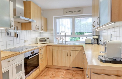 Markdorf Apartment | Apartment 'Ferienwohnung Iris Und Uwe' with Mountain View, Private Terrace and Wi-Fi