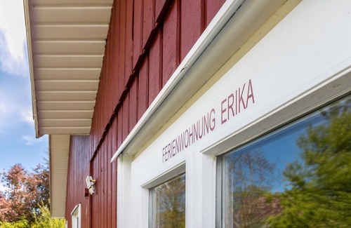 Saustrup Apartment | Apartment 'Ferienwohnung Erika' with Private Terrace, Private Garden and Wi-Fi