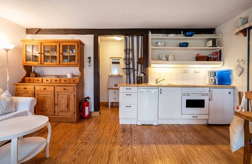 Rodenas Apartment | Apartment 'Ferienwohnung 3' with Shared Garden, Balcony and Wi-Fi