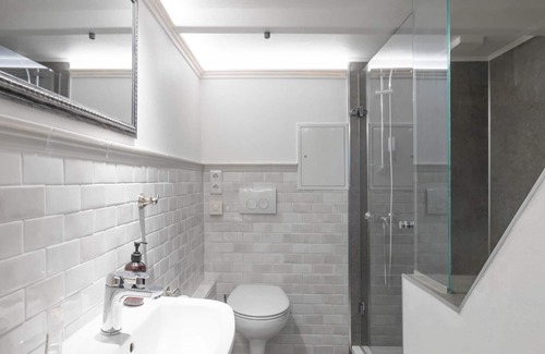 Zentrum Apartment | Apartment Fischerstuuv 1 in Husum for up to 3 people
