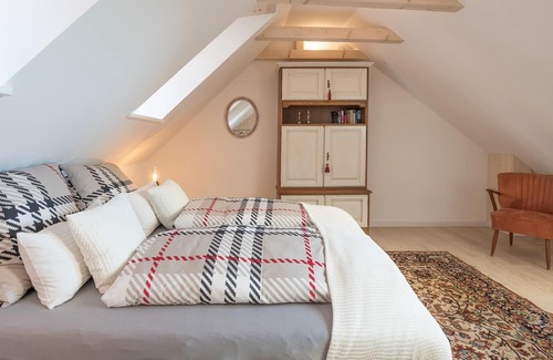 Zentrum Apartment | Apartment Fischerstuuv 1 in Husum for up to 3 people
