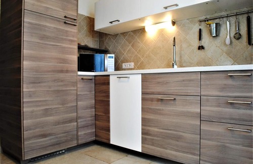 Case Peschiera-Lu Fraili Apartment | Apartment 'Florida1 - Prestige Exclusive' with Sea View, Wi-Fi and Air Conditioning