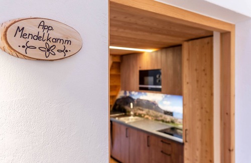 Fie allo Sciliar Apartment | Apartment "Guntschöllerhof Mendelkamm" with Mountain View, Wi-Fi, Balcony & Garden