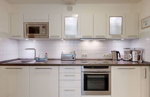 Binz Apartment | Apartment Haus Strelasund 09, direct beach location, Binz (ID 509) - Strelasund 09