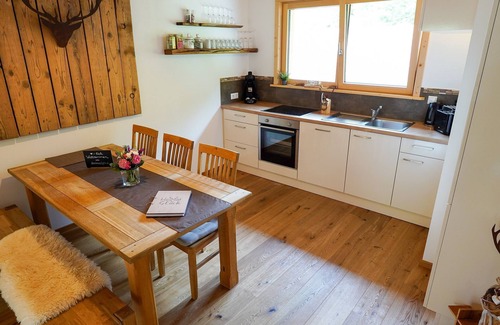 Lautenbach Apartment | Apartment 'Heimatglück 2, Maisonette, 76qm' with Shared Terrace, Balcony and Wi-Fi