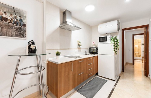 La Trinidad Apartment | Apartment 'Home Trinidad' with Private Terrace, Wi-Fi and Air Conditioning