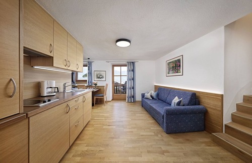 Lagundo Apartment | Apartment 'Ifinger' with Mountain View, Shared Garden and Wi-Fi