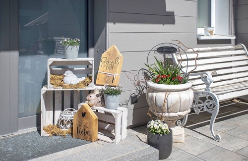 Inzell Apartment | Apartment 'Im Spatzennest' with Mountain View, Shared Terrace and Wi-Fi