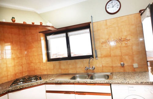 Ericeira Apartment | Apartment im Zentrum, Balkon mit Meerblick & Grill