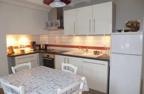 Sciez Apartment | Apartment in a character house surrounded by a large green area