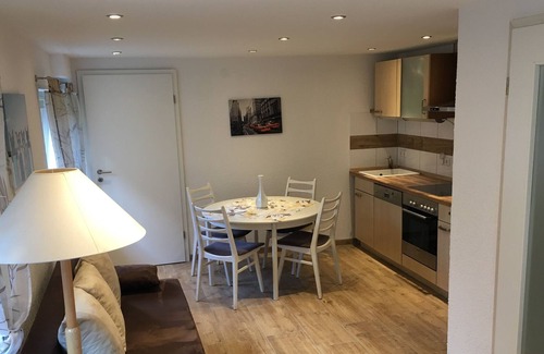 Aerzen Apartment | Apartment in a courtyard with donkeys