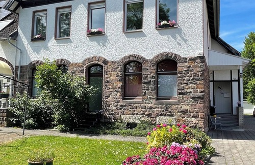 Hoexter Apartment | Apartment in an ideal location between the Corvey World Heritage Site and the old town of Höxter