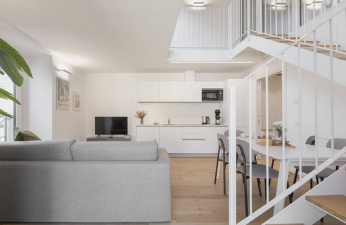 Como City Centre Apartment | Apartment in Como with 2 bedrooms sleeps 4