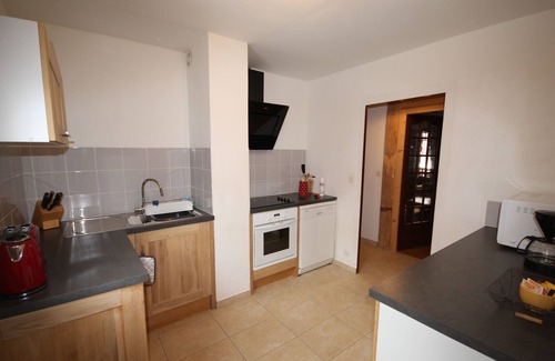 Samoens Ski Chalet | Apartment in detached privately owned chalet on the doorstep of Samoens village