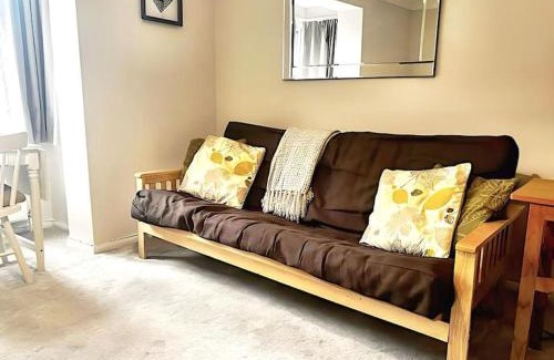 Epsom Apartment | Apartment in Epsom With Free Parking