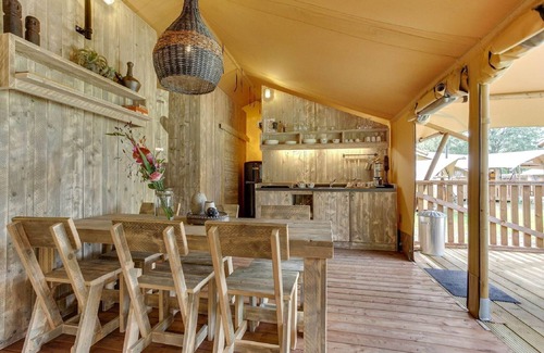 Uden House | Apartment in Netherlands near Scenic Canals