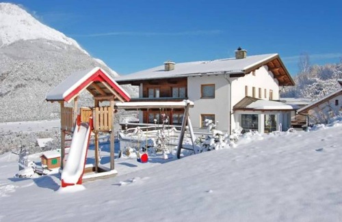 Arzl im Piztal Apartment | Apartment in Pitztal with Mountain Views