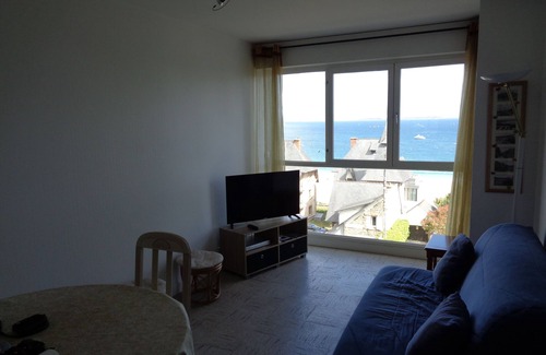 Perros-Guirec Apartment | Apartment in residence 37 bis rue du Maréchal Foch 22700 Perros Guirec