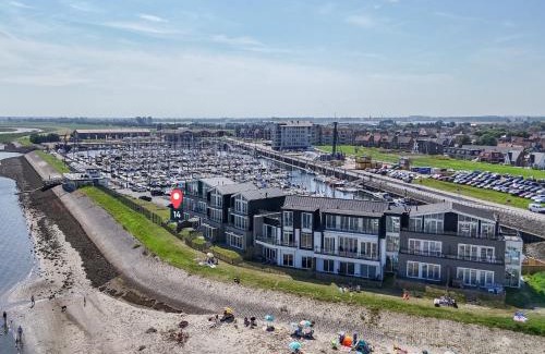 Sint-Annaland Apartment | Apartment in Sint-Annaland by Oosterschelde