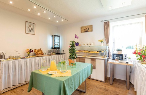 Eisenerz Apartment | Apartment in Styria Near Hiking Trails