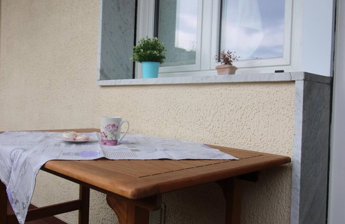 Marina di Carrara Apartment | Apartment in the center just minutes from the sea