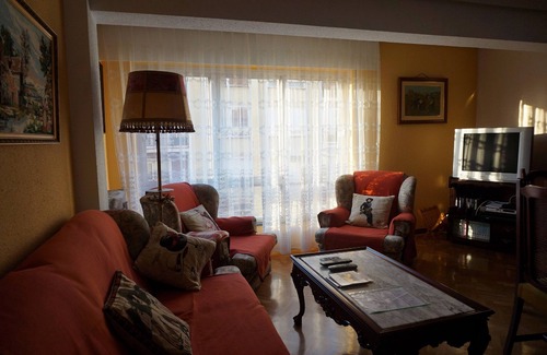 Leon Apartment | Apartment in the heart of Leon, comfortable, spacious and fully equipped.