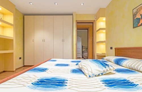 Lazise Old Town Apartment | apartment in the historic center - a stone's throw from the lake