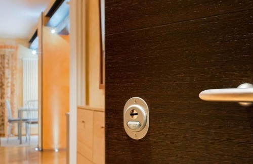 Lazise Old Town Apartment | apartment in the historic center - a stone's throw from the lake