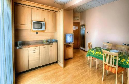 Baveno Apartment | Apartment in the Residence dei Fiori, Baveno