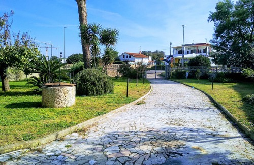 Latina Lido Villa | Apartment in villa with garden