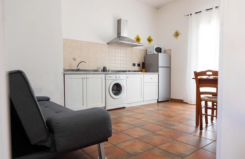 Alcamo Marina House | Apartment in villa wi fi 150 meters from the beach uc