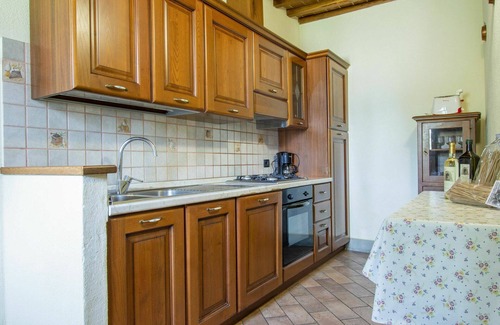 Gambassi Terme Villa | Apartment in villa with pool, A/C, WIFI, TV, terrace, panoramic view, close to San Gimignano