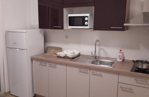 Vrsi Apartment | Apartment in Vrsi with Balcony, Air condition, WIFI (4494-2)