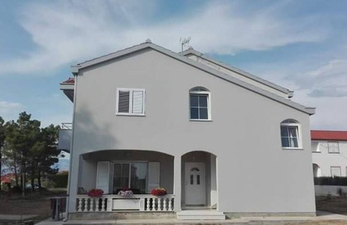 Vrsi Apartment | Apartment in Vrsi with Balcony, Air condition, WIFI (4494-2)
