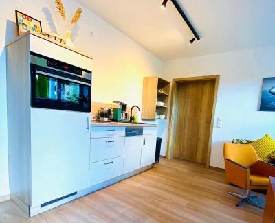 Naumburg Apartment | Apartment Joe's Home-modern,vintage Style